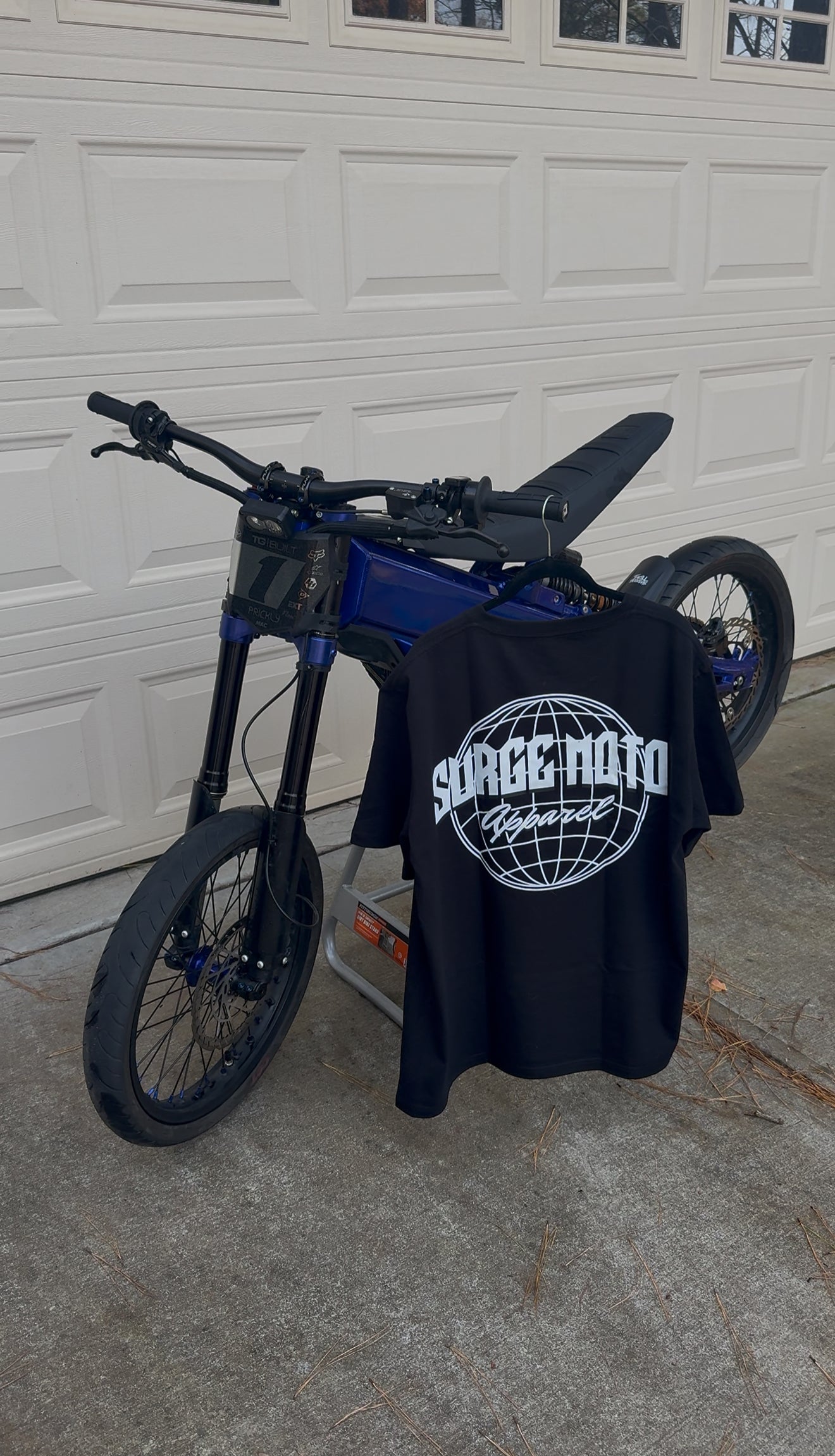 Surge Moto T-Shirt (Black)