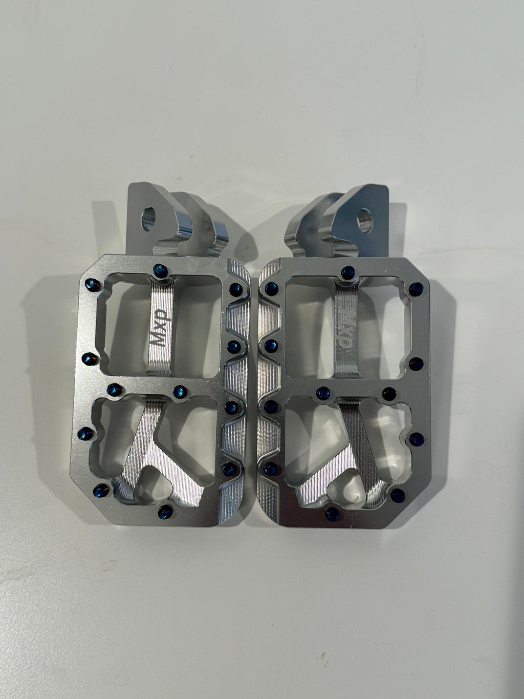 Foot Pegs - All Emoto
