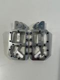 Foot Pegs - All Emoto